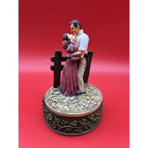 Vintage The Legendary Love Of Rhett And Scarlett Music Box Gone w The Wind 5.25"